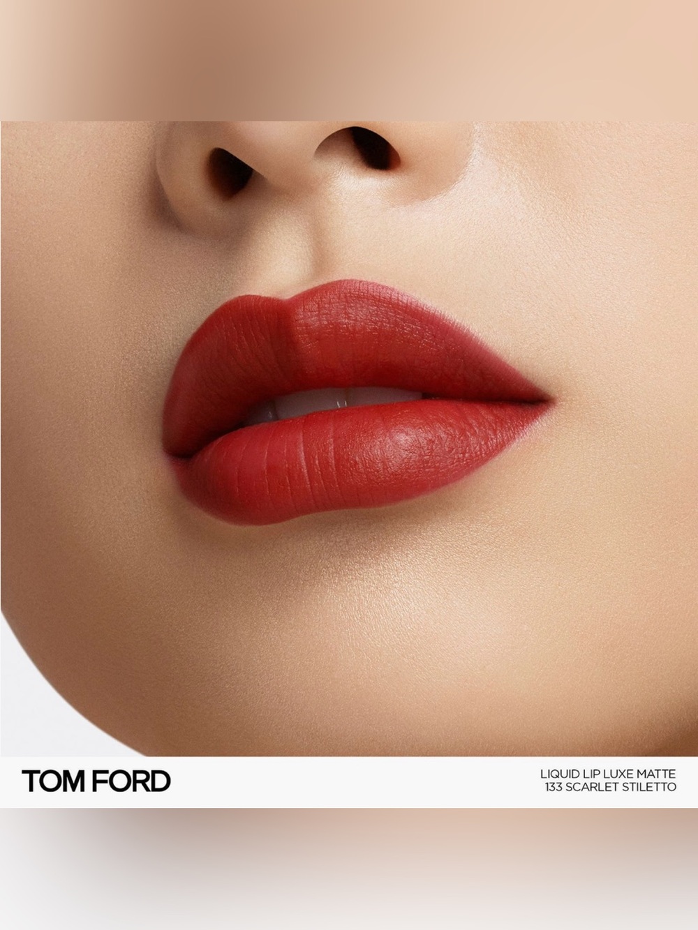 TOM FORD Liquid Lipstick Luxe Matte Color: 133 Scarlet Stiletto - Picture 5 of 15